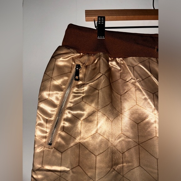 NEW ASAP Rocky Testing Music Men 3XL San Tan Cub Striped Satin Pants Hip Hop - Picture 4 of 10